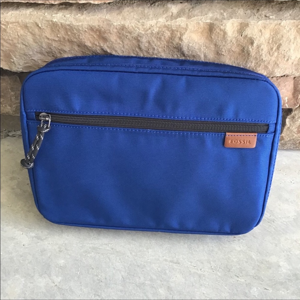 FOSSIL ORGANIZATION POUCH Blue NWT